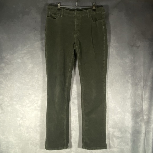 Parasuco Denim - 2016 Denim By Parasuco‎ Mid-Rise Straight Size 14 Green Corduroy Pants